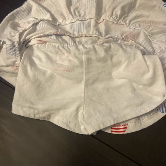 Jumping beans red, white, and blue Stars and Stripes skort set size 18M - Picture 5 of 7